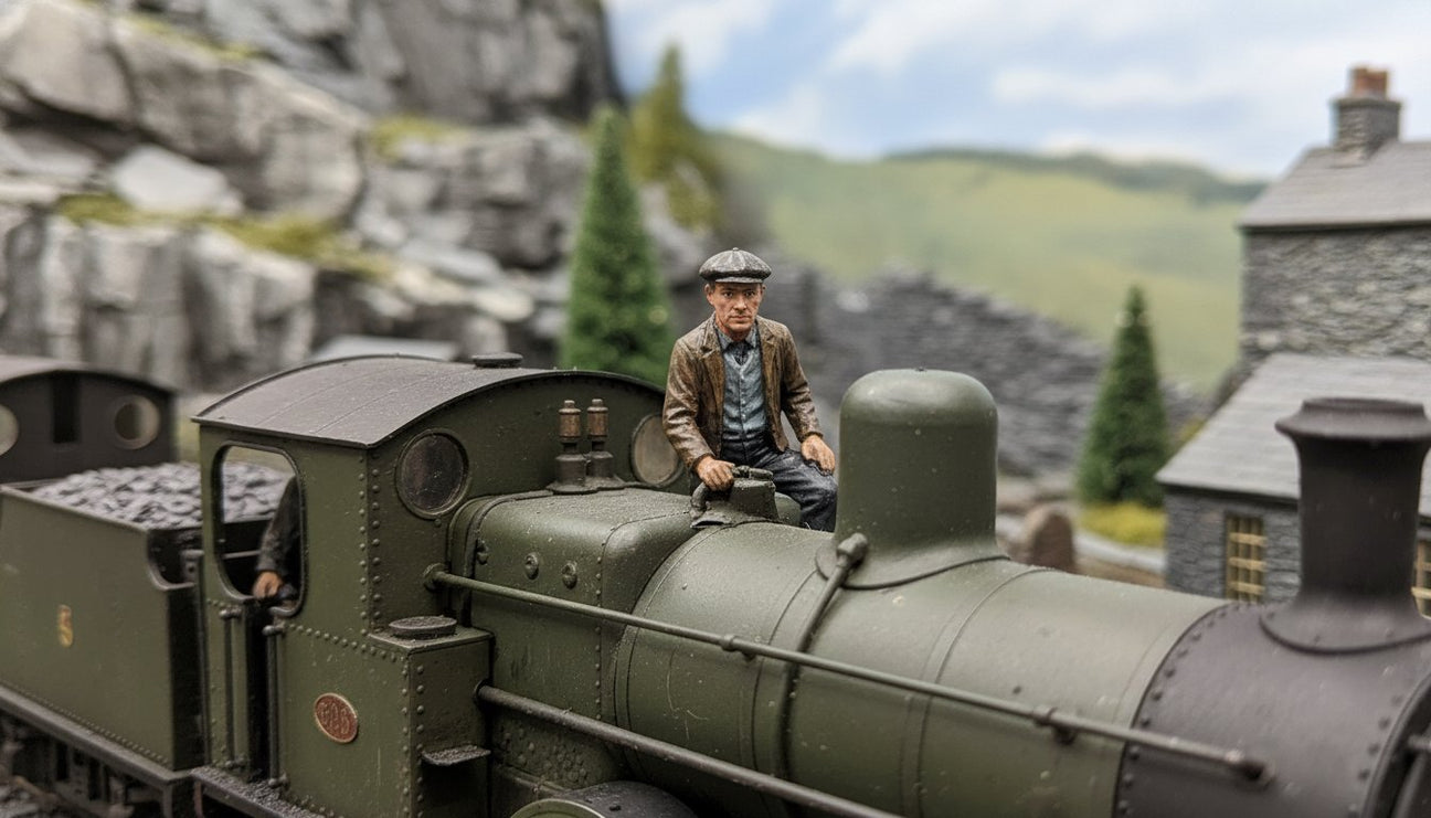 Narrow Gauge Railway Figures in 4mm Scale: The Modeller’s Guide