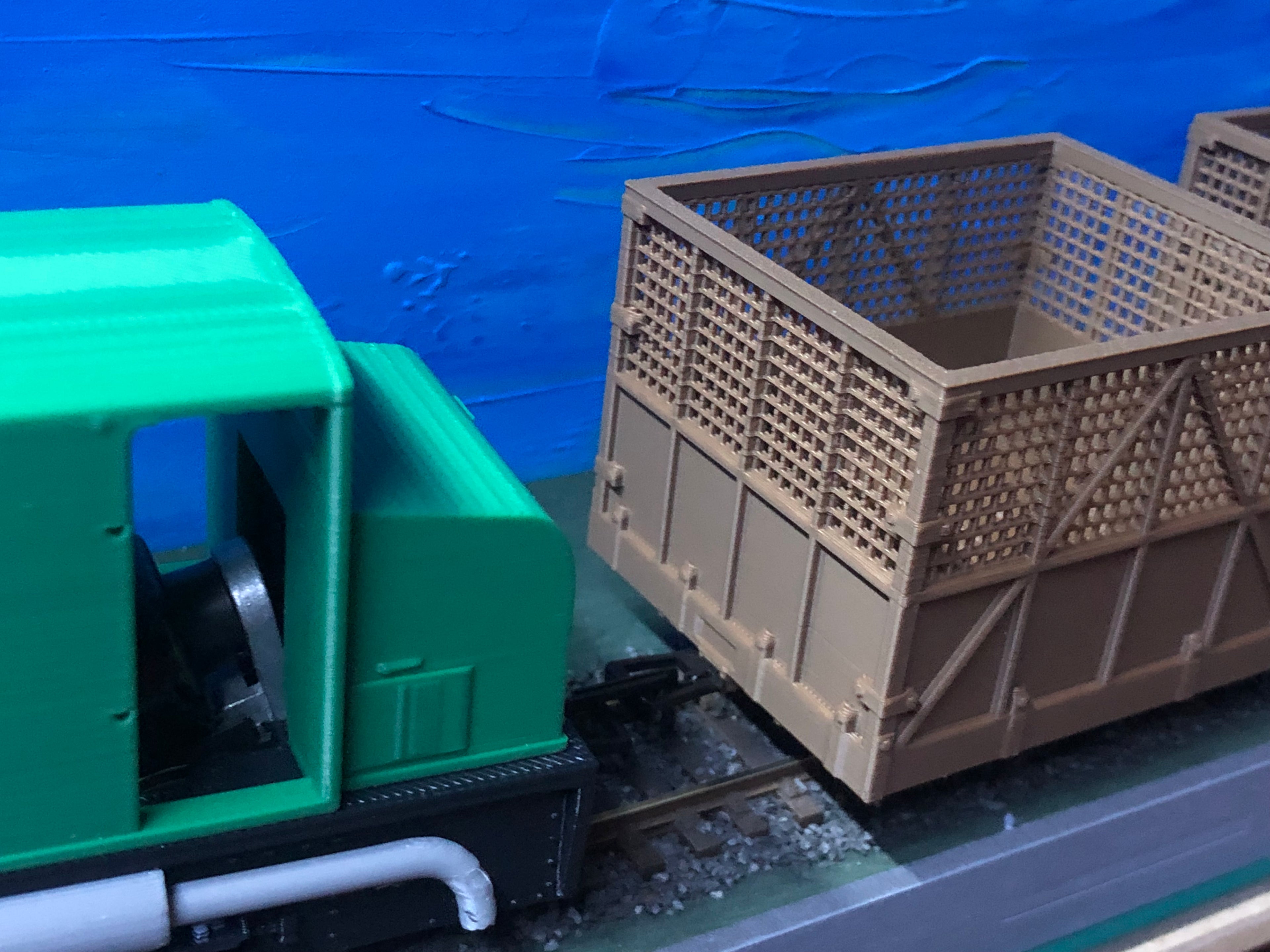 O-16.5 / NG7 narrow gauge 4 ton sugar cane bin wagon kit with pre-coloured body and POM wheelsets for model railways