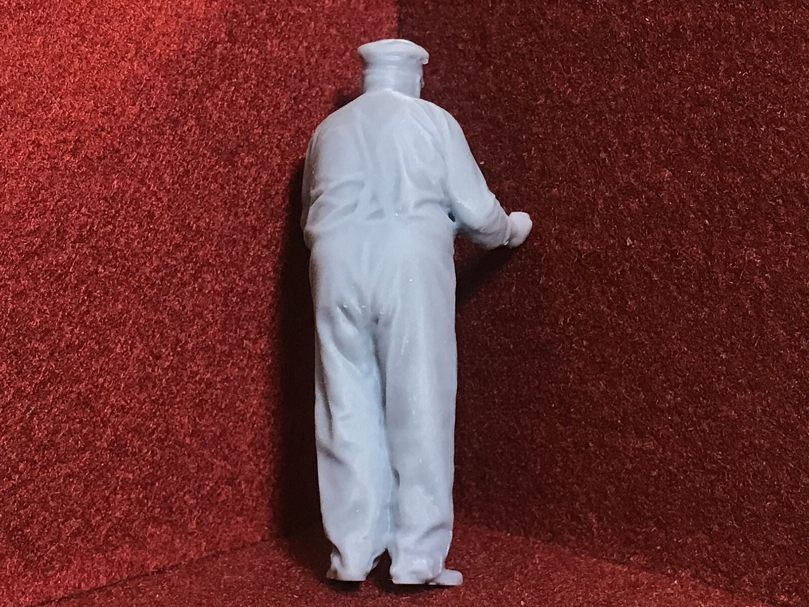 G-scale 1:22 driver figure with hat, 3D scanned from a real person, suitable for GN15 narrow gauge model railway layouts