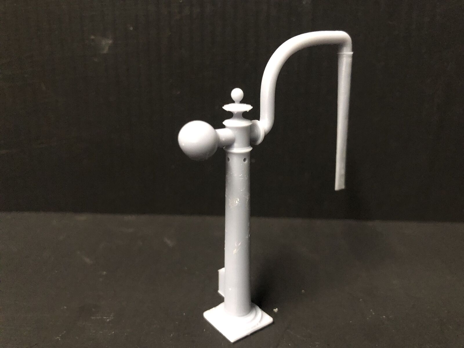 OO gauge NER water crane kit based on Goathland Station, with overflow funnel and control stand for steam-era model railways