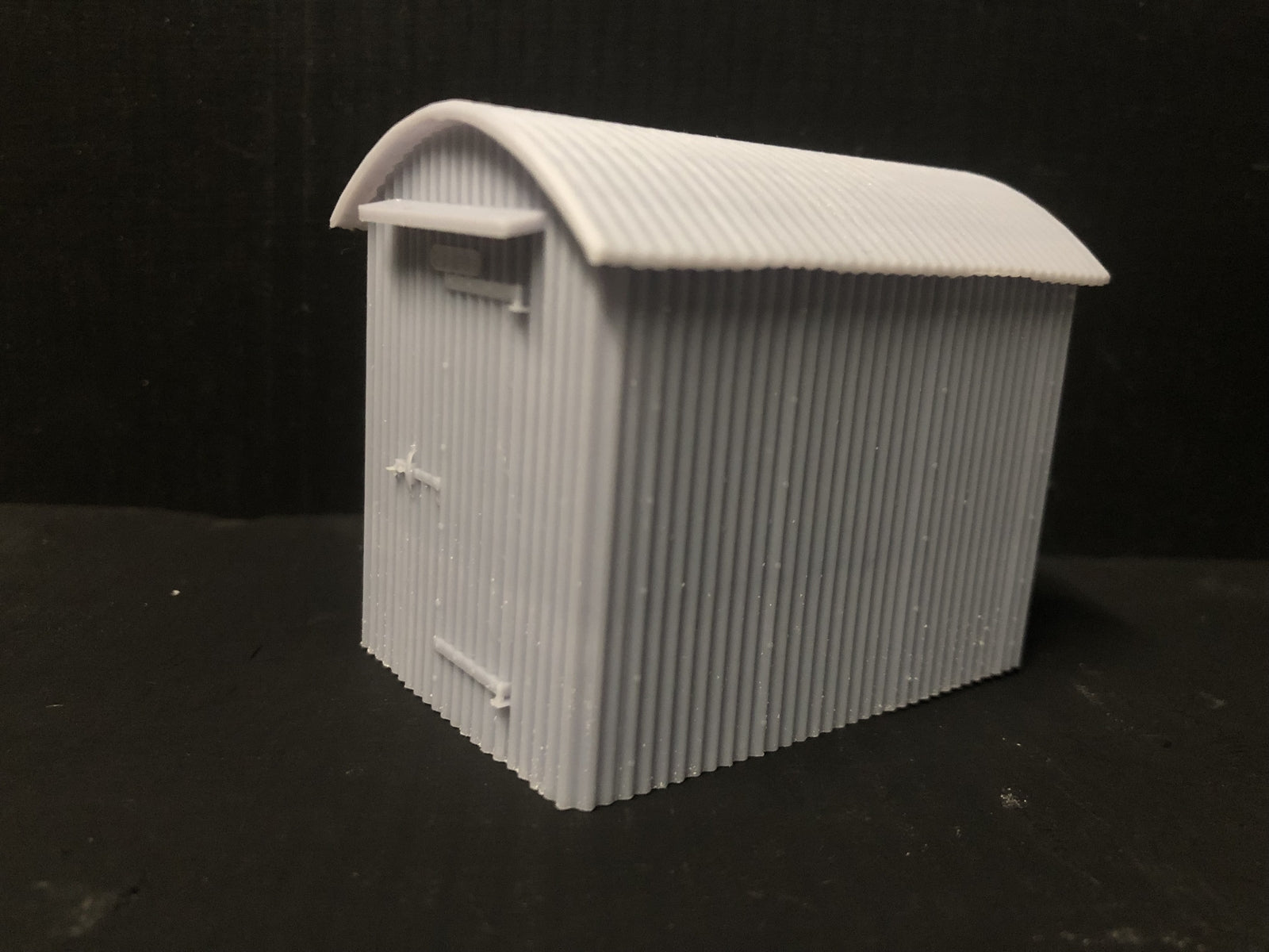 O gauge/O-16.5 model railway lamp hut kit with laser-cut glazing, based on the Buckfastleigh steam railway building