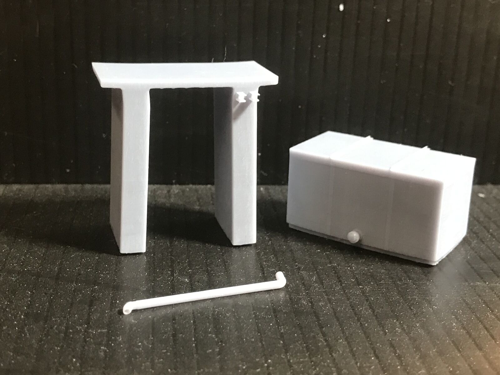 OO9 narrow gauge Beddgelert-style water tower kit for OO scale model railway layouts