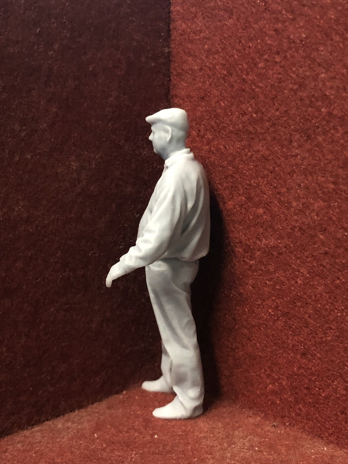 Unpainted G-scale 1:22.5 male figure model, 3D scanned from a real person, suitable for GN15 narrow gauge layouts.