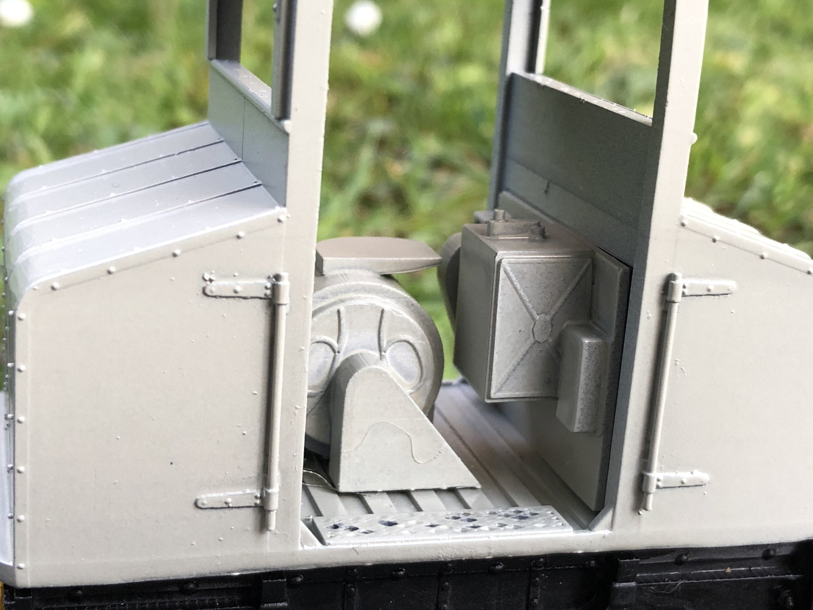 GN15 narrow gauge 1917 English Electric Brush critter munitions loco kit for industrial model railway layouts