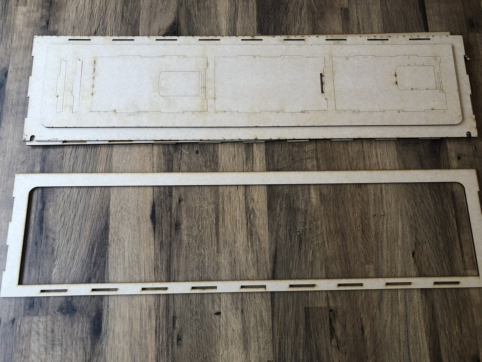 75cm shelf model railway diorama kit with lighting, optional fiddle stick and scenic base, suitable for OO/HO scale layouts