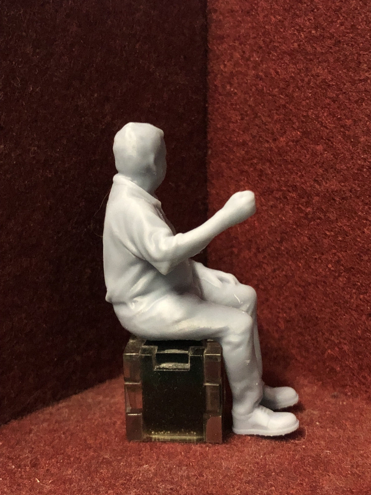 Unpainted G-scale 1:22.5 seated driver figure, 3D scanned from a real person, for GN15 or G scale model railway layouts