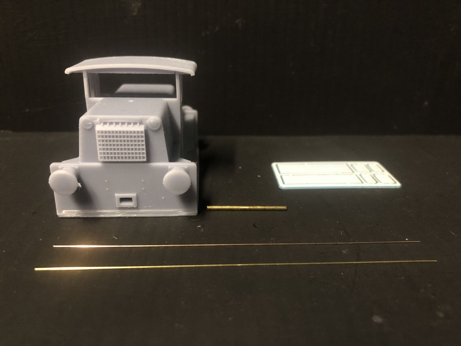 Unpainted OO9 narrow gauge Hunslet Yardmaster diesel shunter kit body to fit a BD Concepts 28mm motor bogie chassis