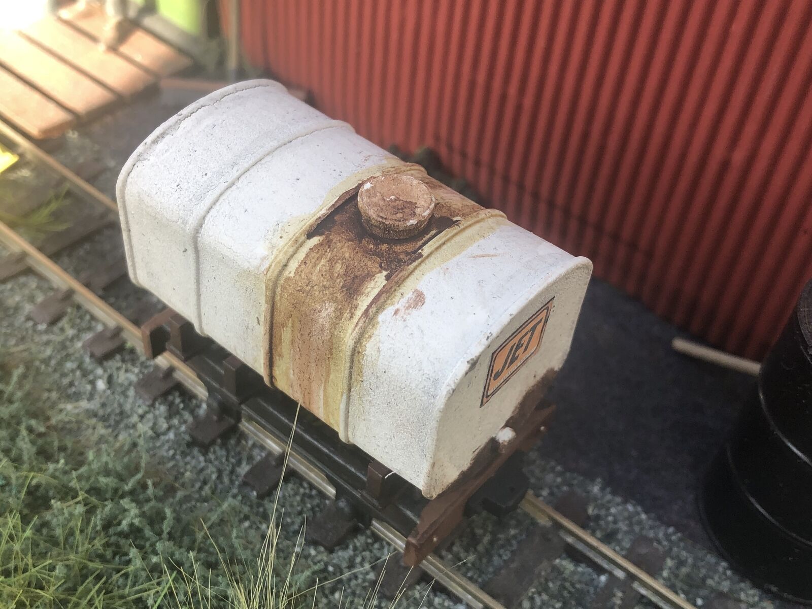 Gn15 narrow gauge diesel tanker wagon model with single fuel tank on bogie frame and 12.5mm spoked wheels