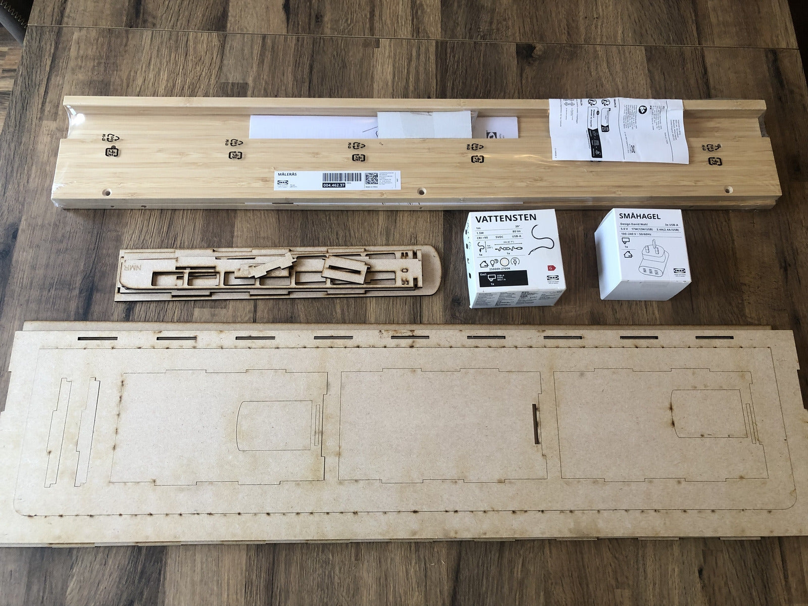 75cm model railway shelf diorama kit with optional fiddle stick and lighting, suitable for OO/HO scale layouts