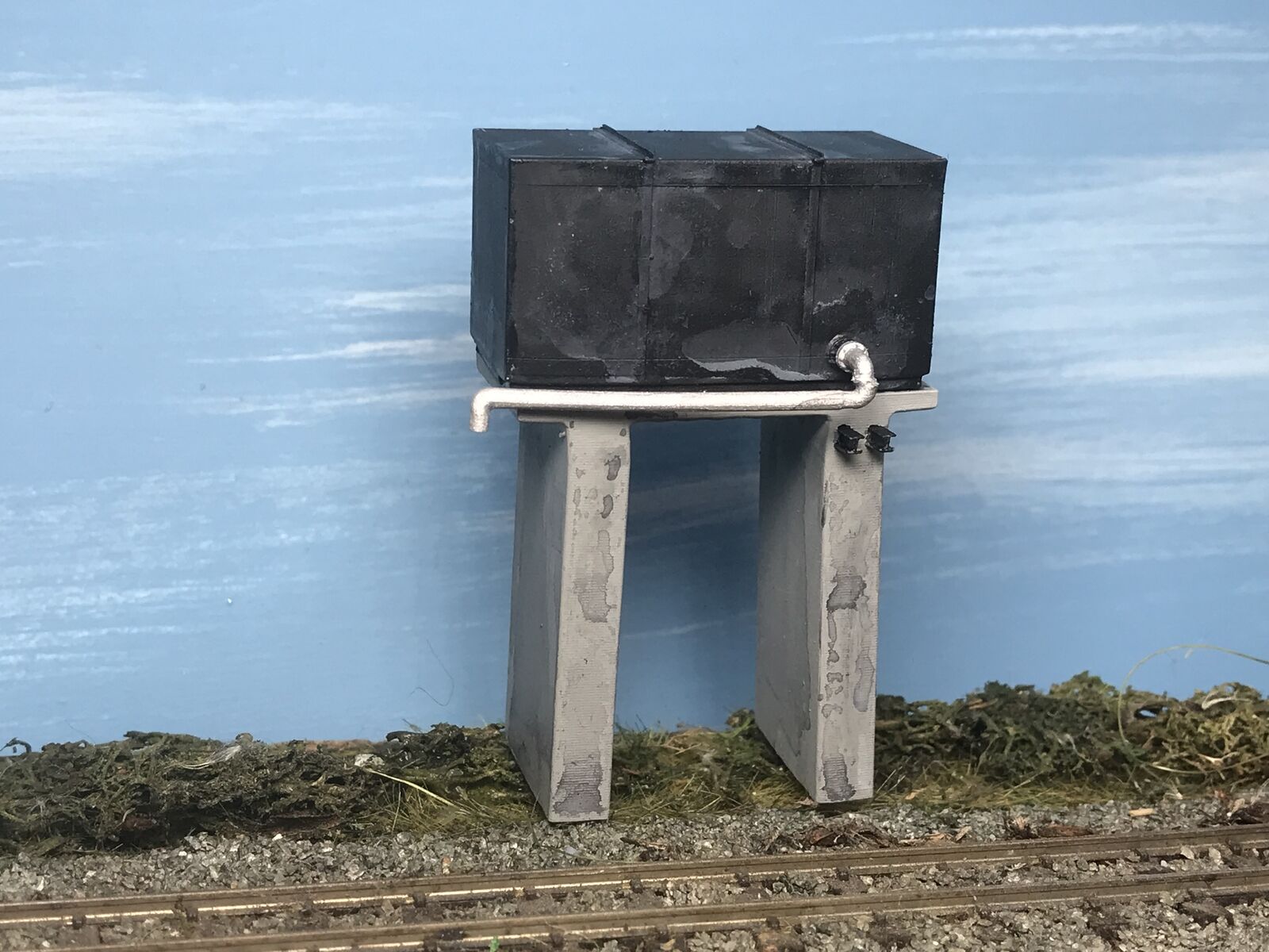 OO9 narrow gauge Beddgelert-inspired water tower kit for OO scale model railway layouts
