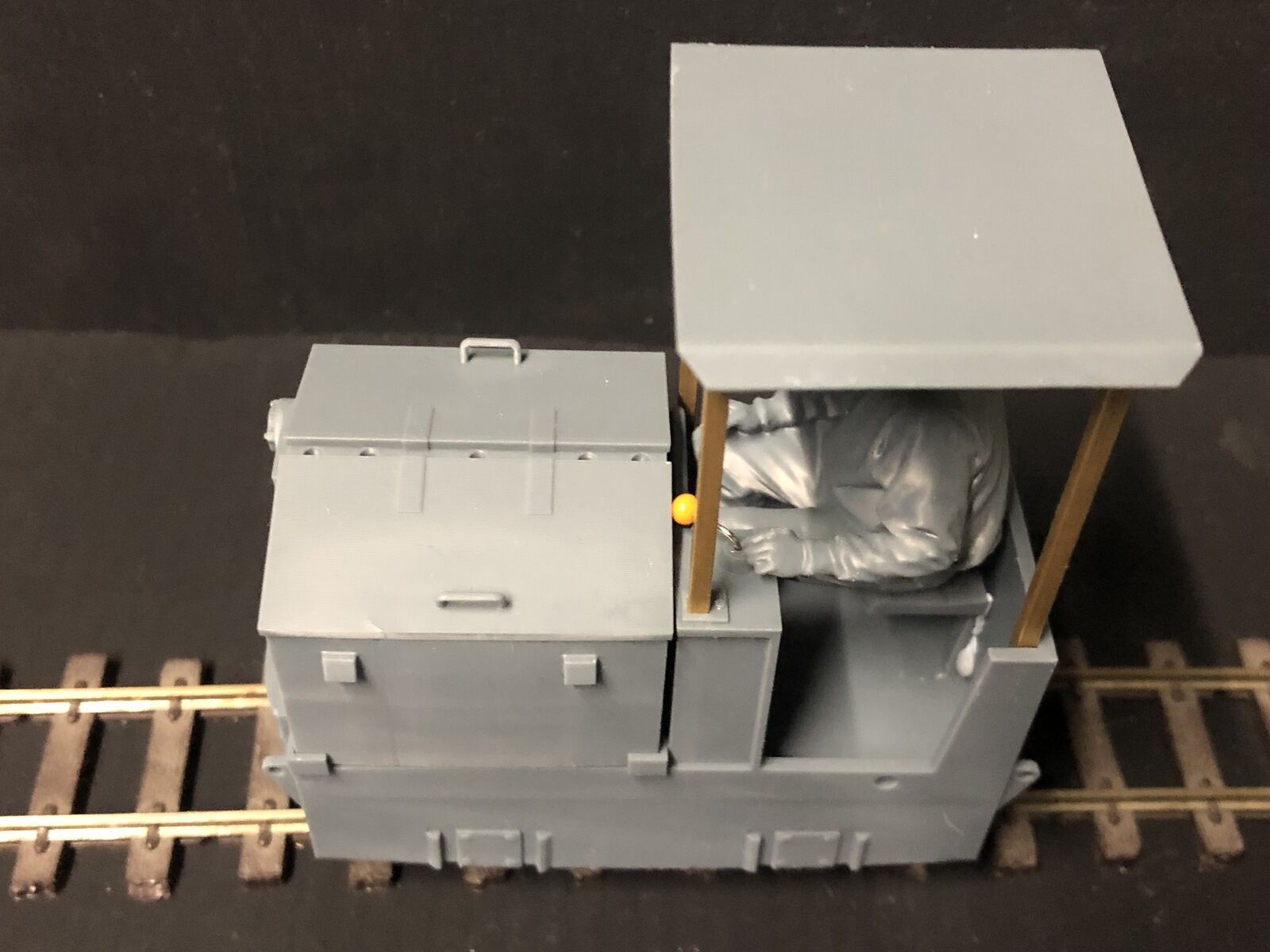 GN15 Clayton electric locomotive easy-build kit for narrow gauge model railway layouts and industrial scenes