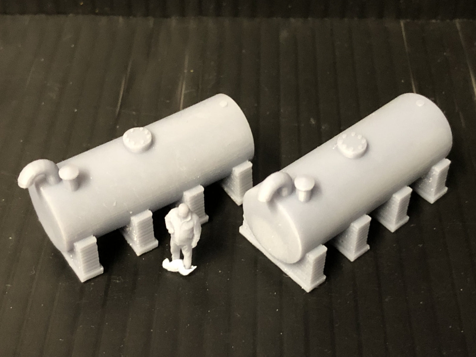 TT:120 scale twin diesel depot tank model on brick supports, unpainted resin kit for model railway layouts