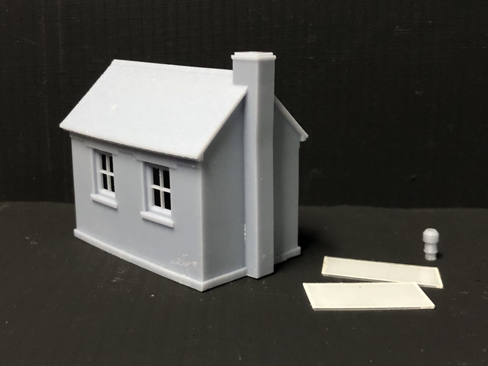 OO9/OO/HO scale model railway weighbridge and office building kit based on Charlestown and Minffordd station