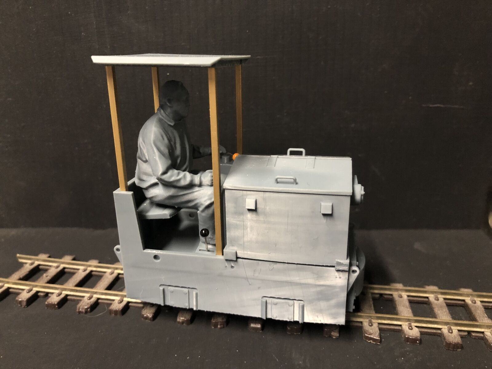 GN15 Clayton electric locomotive easy-build kit for narrow gauge model railway layouts on 16.5mm track