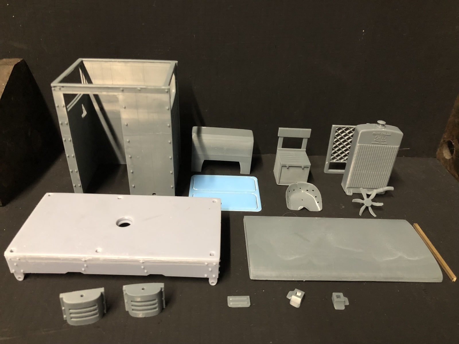 GN15 Simplex caravan diesel loco kit in G scale for 00 track, shown on a Tenshodo spud-style motor bogie chassis