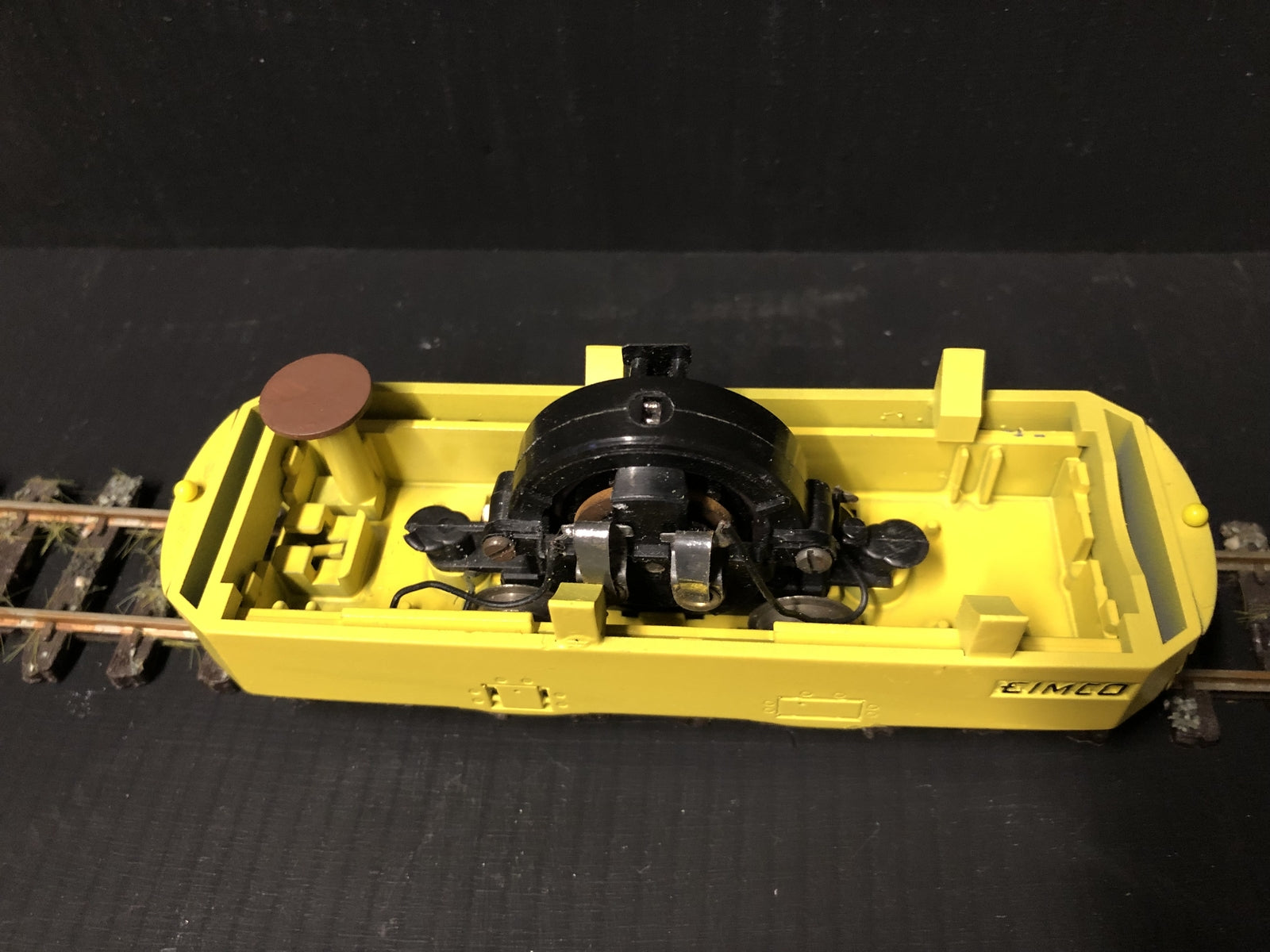 GN15 Eimco pneumatic loco kit with driver, designed for a Lima 0-4-0 chassis on 16.5mm narrow gauge track