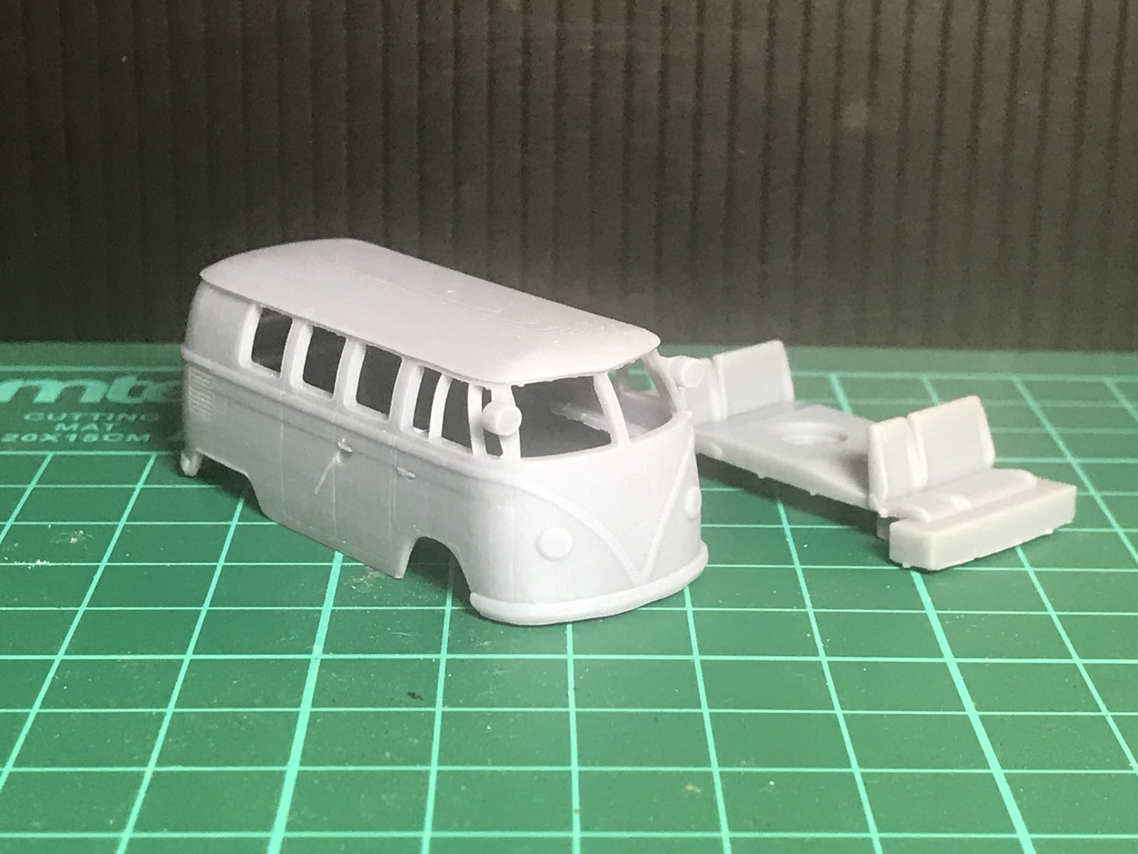 OO gauge VW Deutsche Bahn inspection railcar resin kit for 31mm wheelbase Tenshodo spud chassis with 10.5mm wheels