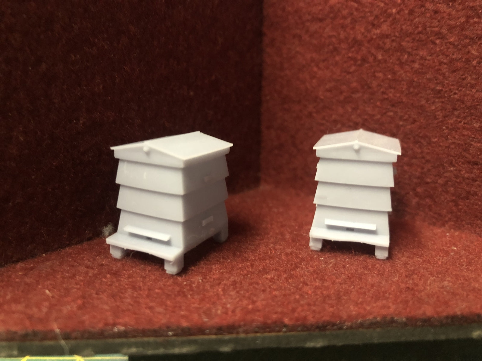 O gauge WBC beehive pair model kit, unpainted resin O scale accessories for realistic late 19th–20th century railway layouts