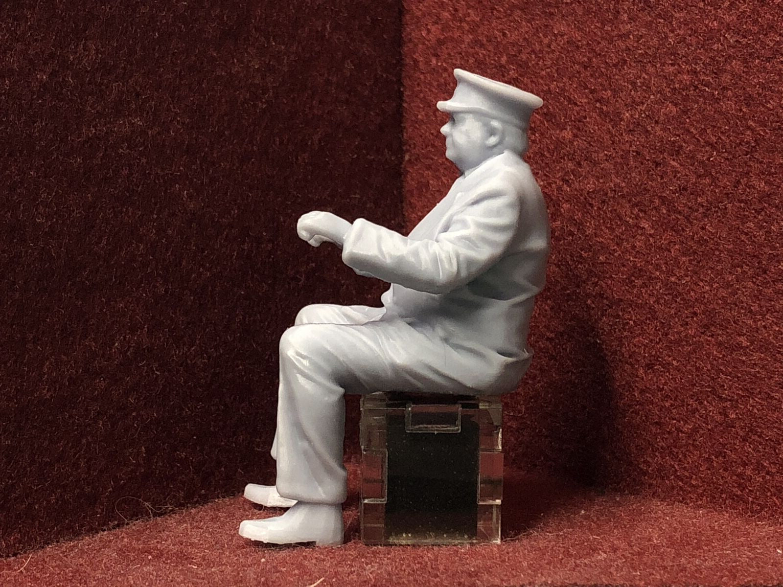 G-scale 1:22.5 seated driver figure for GN15 or G scale model railway locomotives, 3D scanned from a real person
