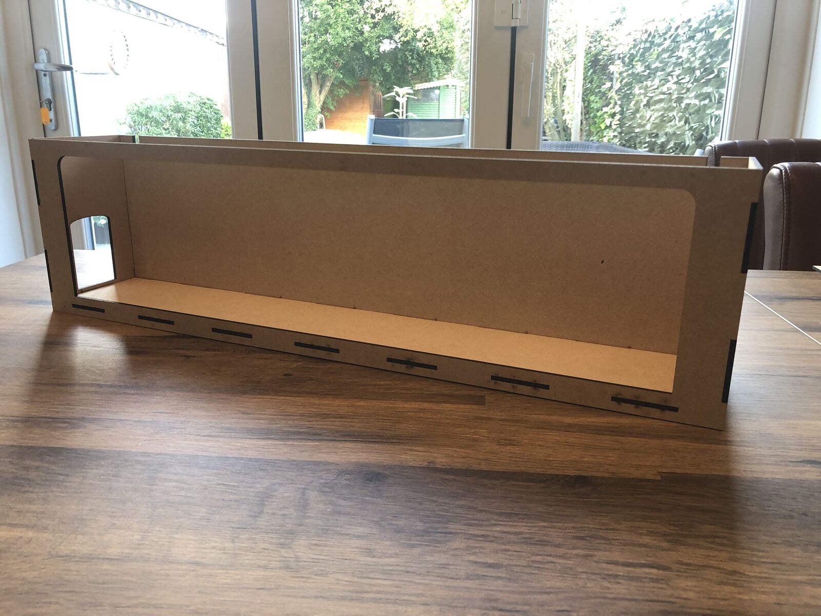 55cm model railway shelf diorama scene with optional fiddle stick and built-in lighting, suitable for OO/HO scale layouts