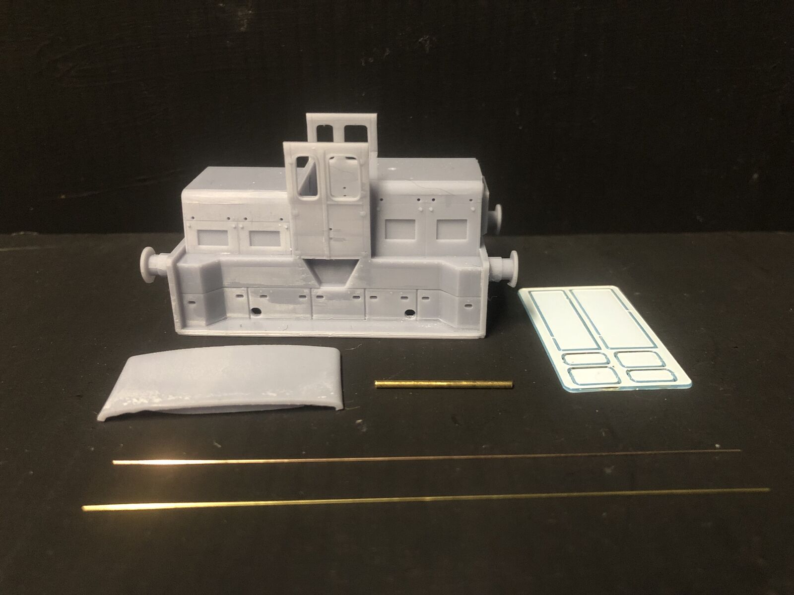 Unpainted OO9 narrow gauge Hunslet Yardmaster diesel shunter kit body to fit a 28mm BD Concepts motor bogie chassis