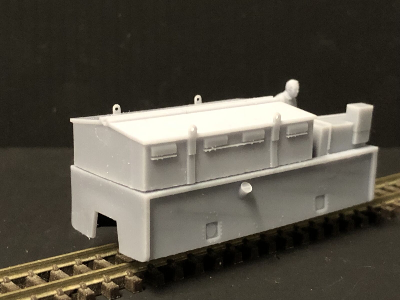 OO9 narrow gauge Baguley Drewy electric battery loco body kit, unpainted resin, designed to fit a Kato 11-109 chassis