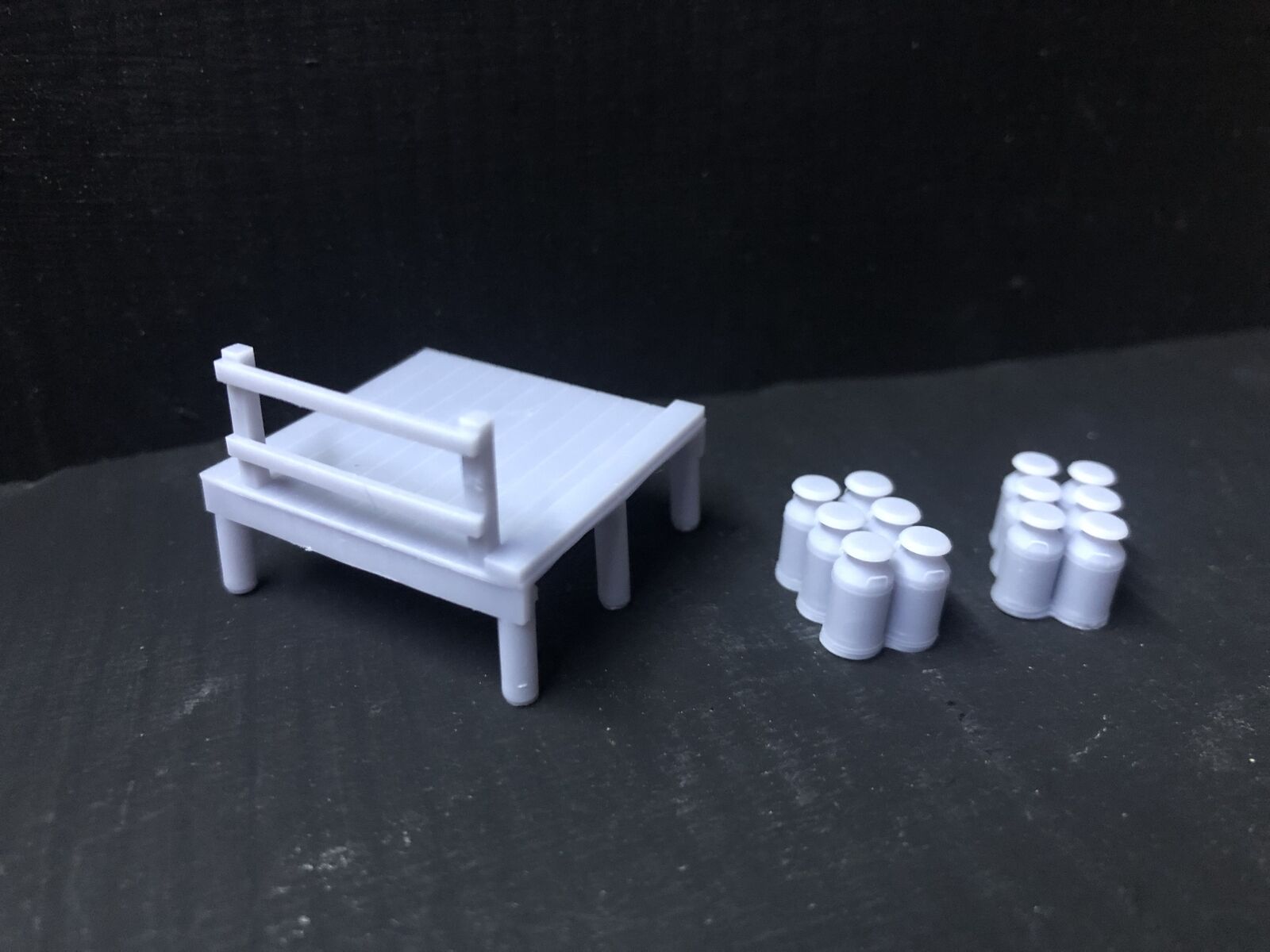 OO9/OO/HO scale Ebdon Lane halt and milk platform kit with shelter, milk stand and 12 separate milk churn models