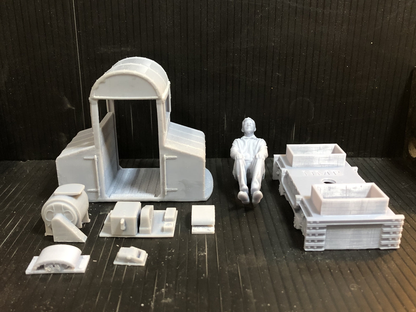 GN15 narrow gauge 1917 English Electric Brush critter munitions loco model kit for industrial model railway layouts