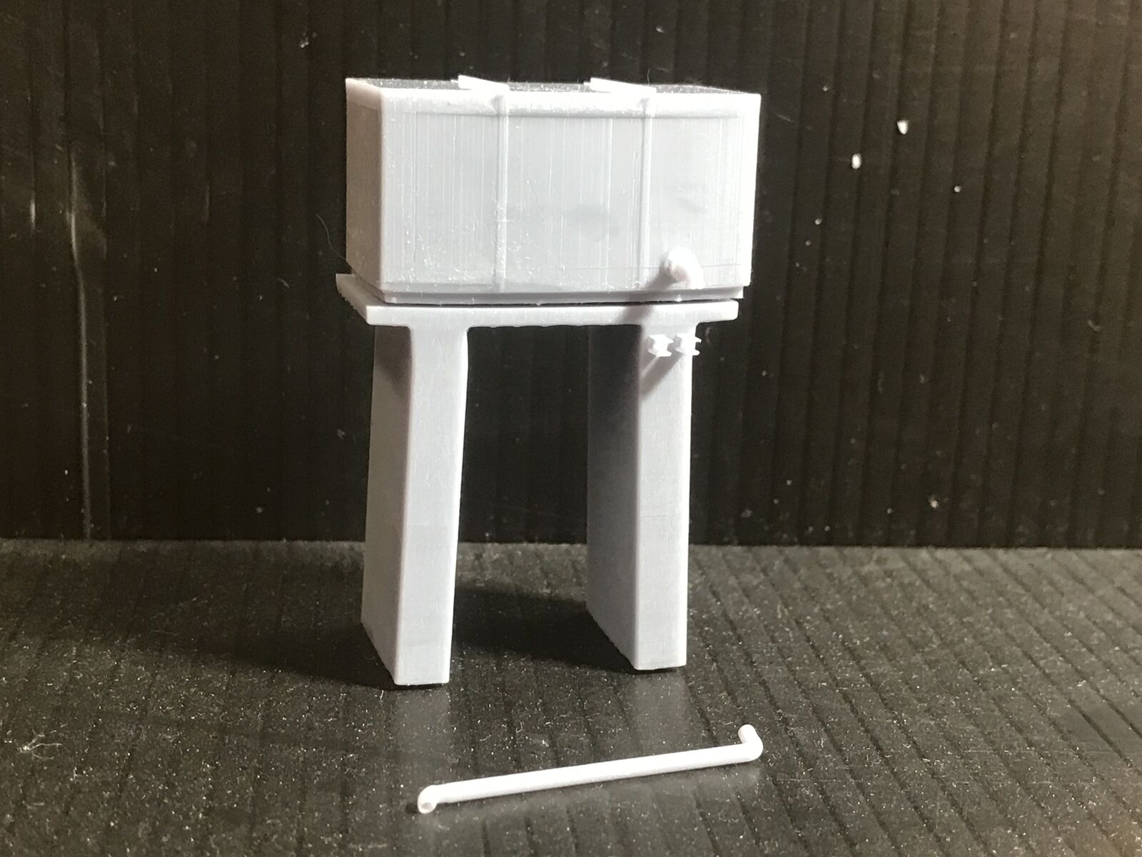 OO9 narrow gauge Beddgelert-style water tower kit for OO scale model railway layouts