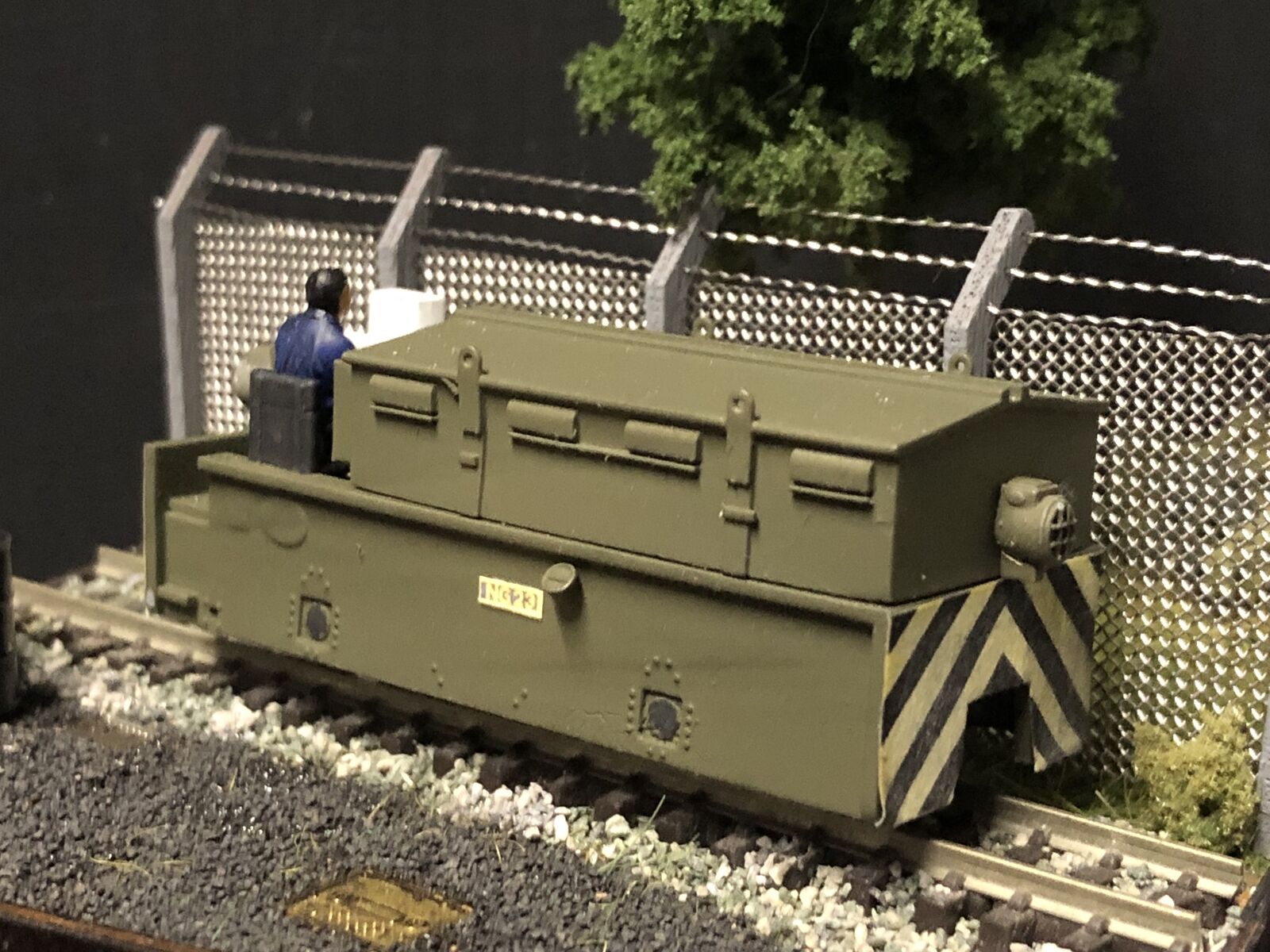 OO9 narrow gauge Baguley Drewy electric battery loco resin body kit, unpainted, designed to fit a Kato 11-109 chassis