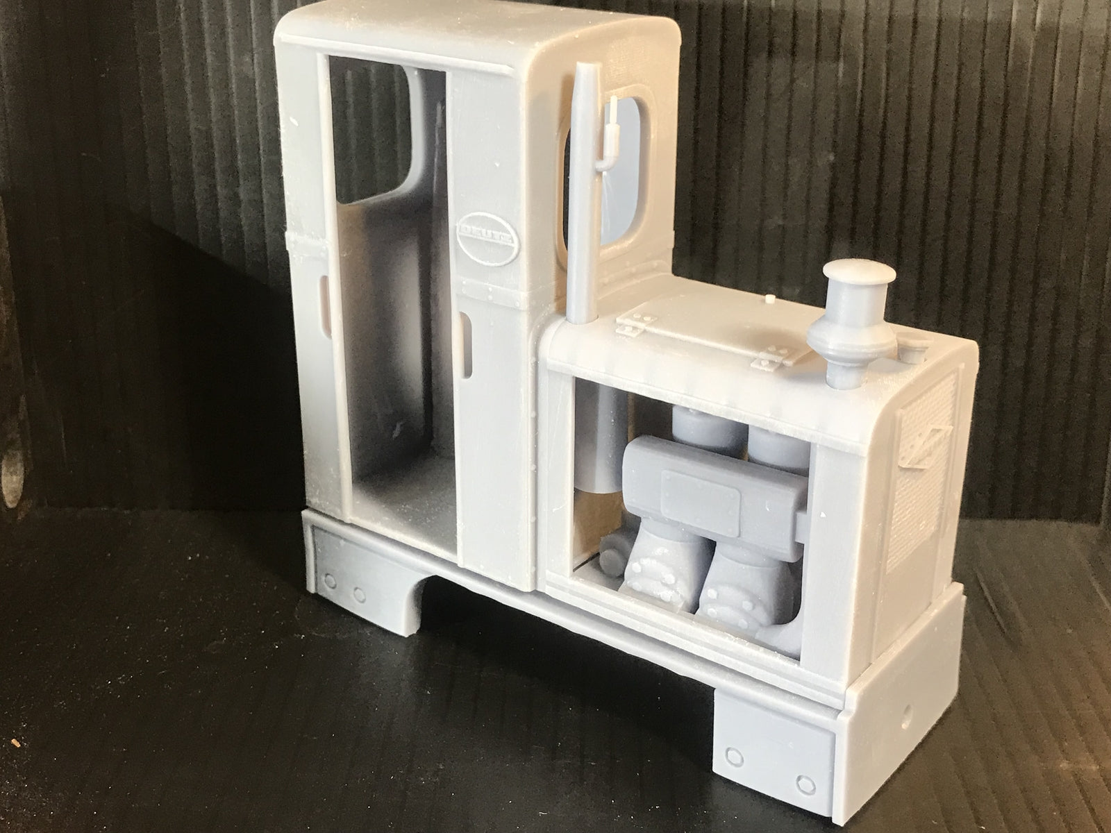 Unpainted GN15 Deutz OMZ 117 diesel critter kit body on G-scale 00 track, shown with a Tenshodo spud motor chassis