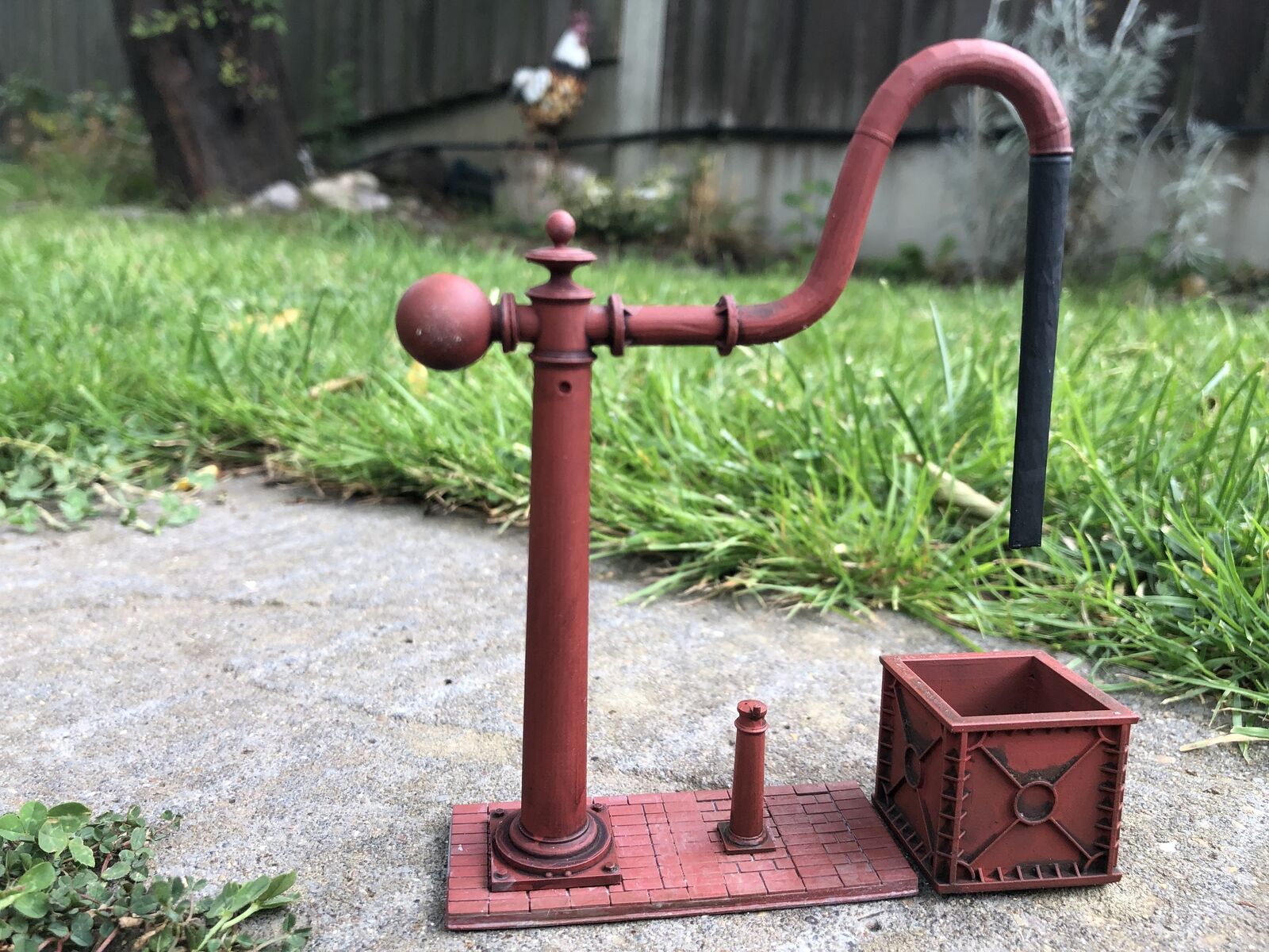 O gauge 7mm NER water crane kit with overflow tank and valve, based on the prototype at Goathland Station for model railways