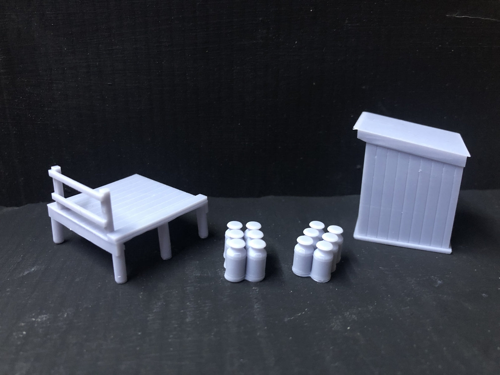 OO9/OO/HO scale Ebdon Lane country halt and milk platform kit with 12 milk churns for model railway layouts