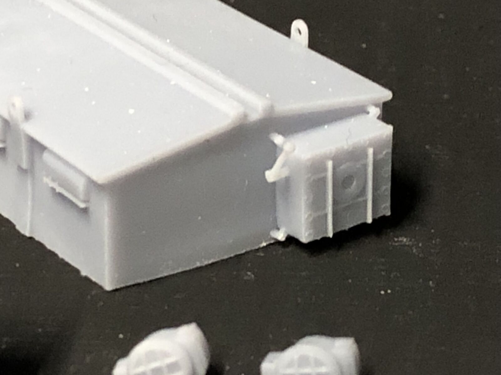 OO9 narrow gauge Baguley Drewy electric battery loco body kit, unpainted, designed to fit a Kato 11-109 chassis