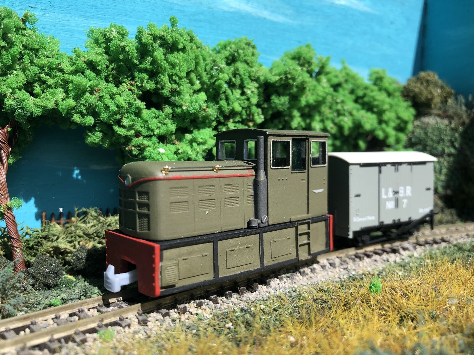 OO9 narrow gauge Fowler MFP No.4 diesel locomotive body kit shown fitted to a Kato 11-109 motor bogie chassis