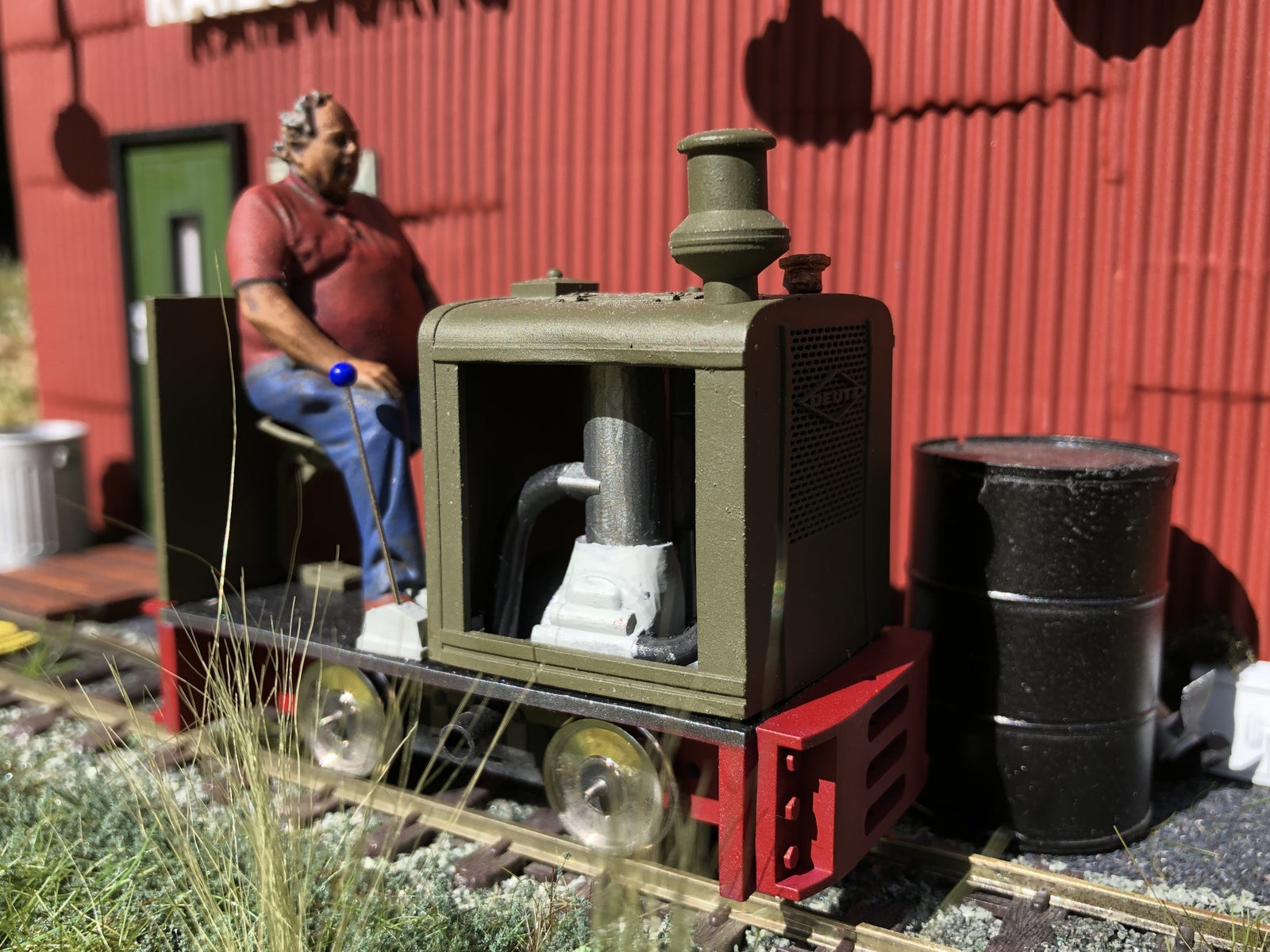 GN15 Deutz single cylinder diesel loco kit, G-scale body for 00 gauge track using a Tenshodo spud-style motor chassis