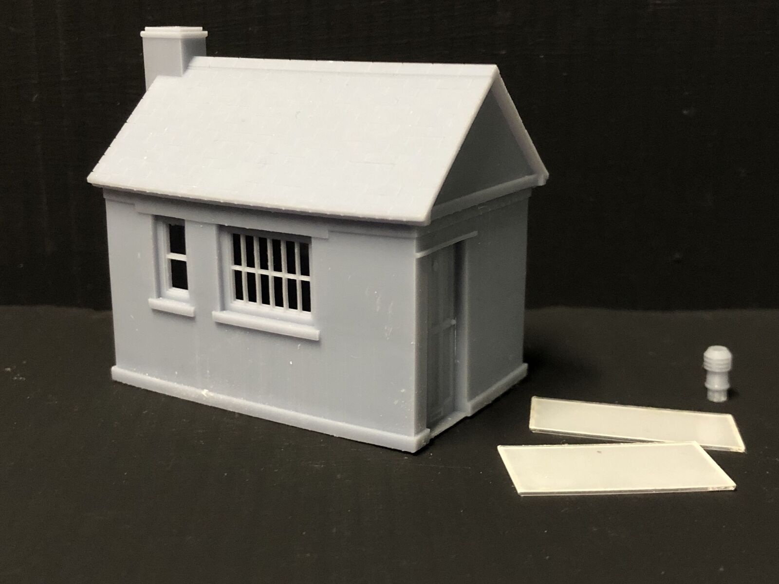 OO9/OO/HO scale model railway weighbridge and office building kit based on Charlestown and Minffordd station designs