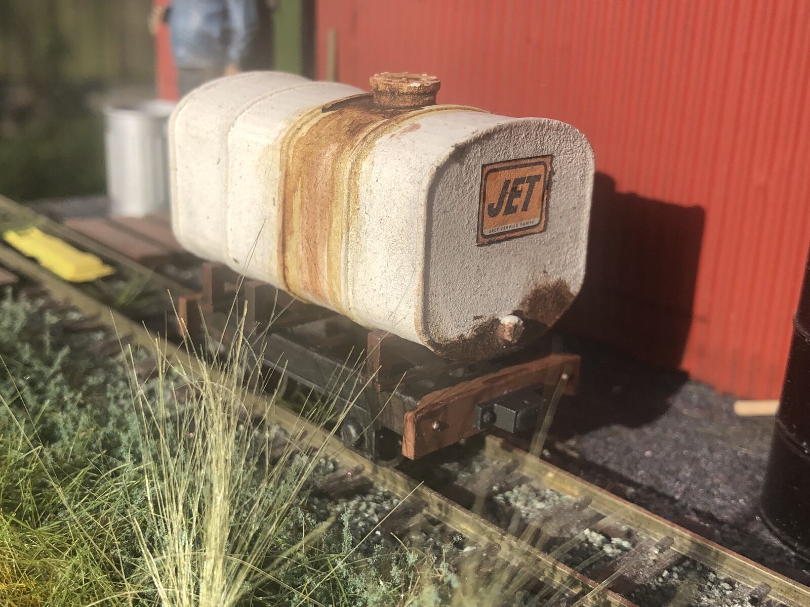 Gn15 narrow gauge diesel tanker wagon model kit with single tank body on bogie frame and 12.5mm spoked wheels