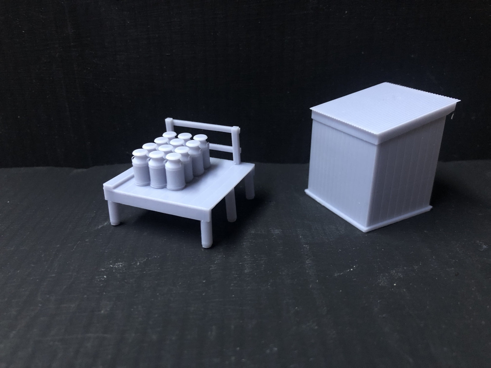 OO9/OO/HO scale Ebdon Lane halt and milk platform kit with shelter, raised stand and 12 separate milk churn models