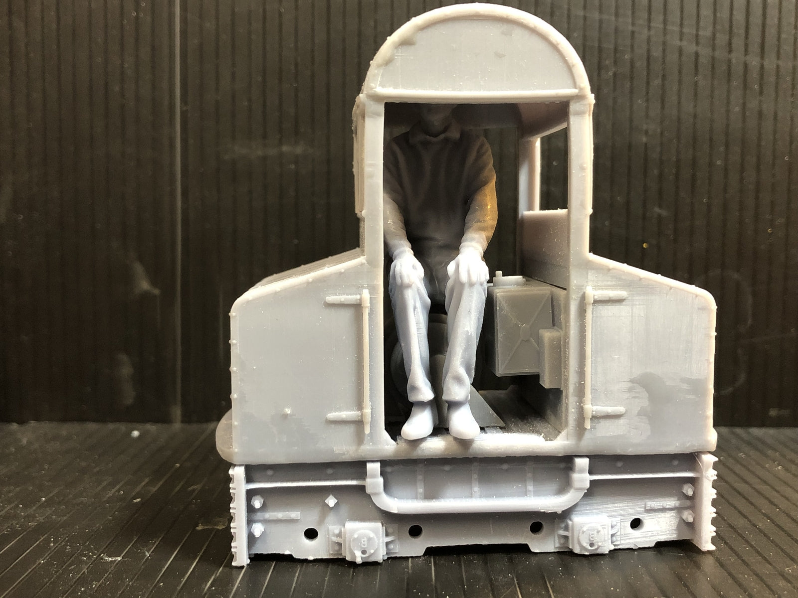 GN15 narrow gauge 1917 English Electric Brush critter munitions loco kit for industrial model railway layouts