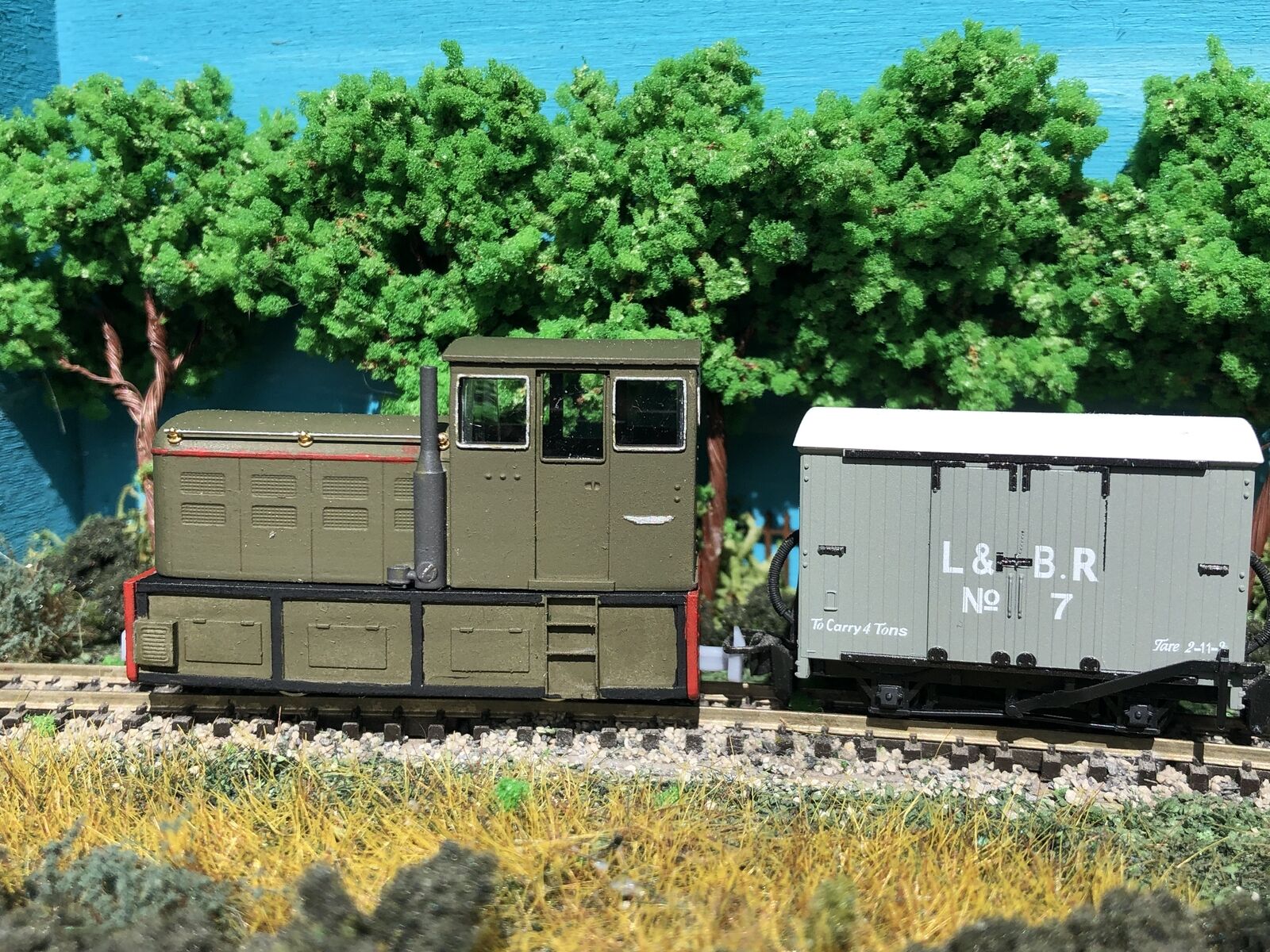 Looking for an OO9 Fowler MFP No.4 diesel loco kit?
