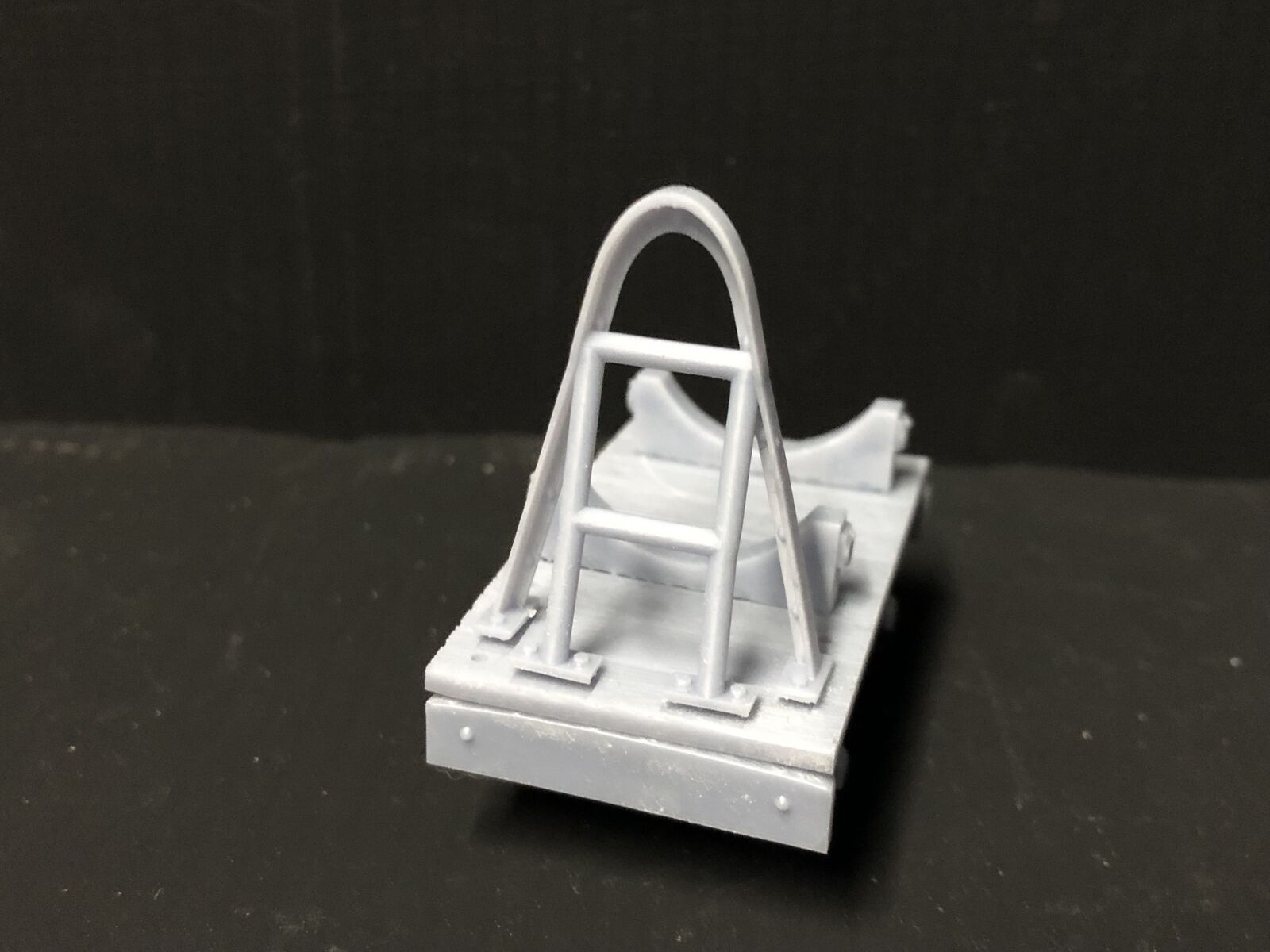 Gn15 narrow gauge petrol bowser wagon kit with single drum, pump frame and 12.5mm spoked wheels for model railway layouts