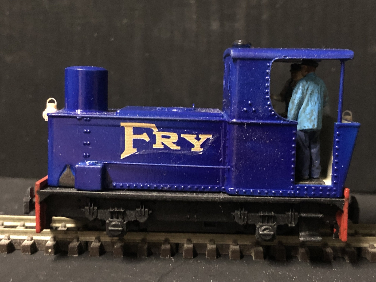 OO9 100HP Sentinel Fry steam locomotive body kit, narrow gauge model designed to fit the Kato 11-109 chassis