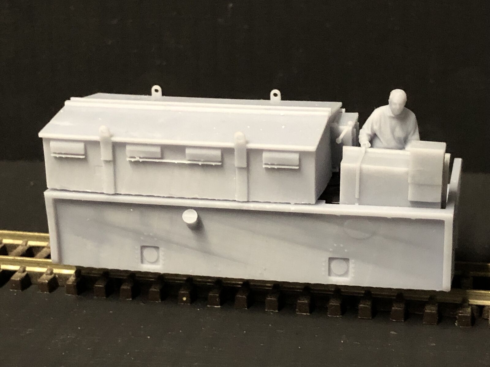 OO9 narrow gauge Baguley Drewy electric battery loco body kit, unpainted, designed to fit a Kato 11-109 chassis