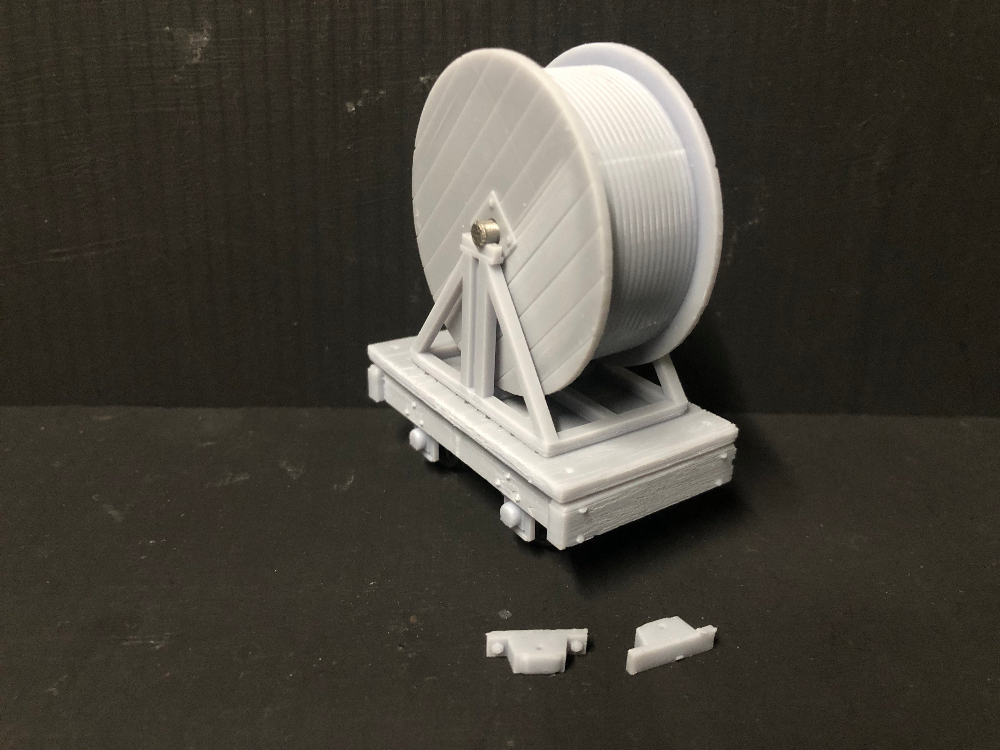 Unassembled GN15 narrow gauge cable drum wagon kit with resin body, cable supports and 12.5mm spoked wheelset