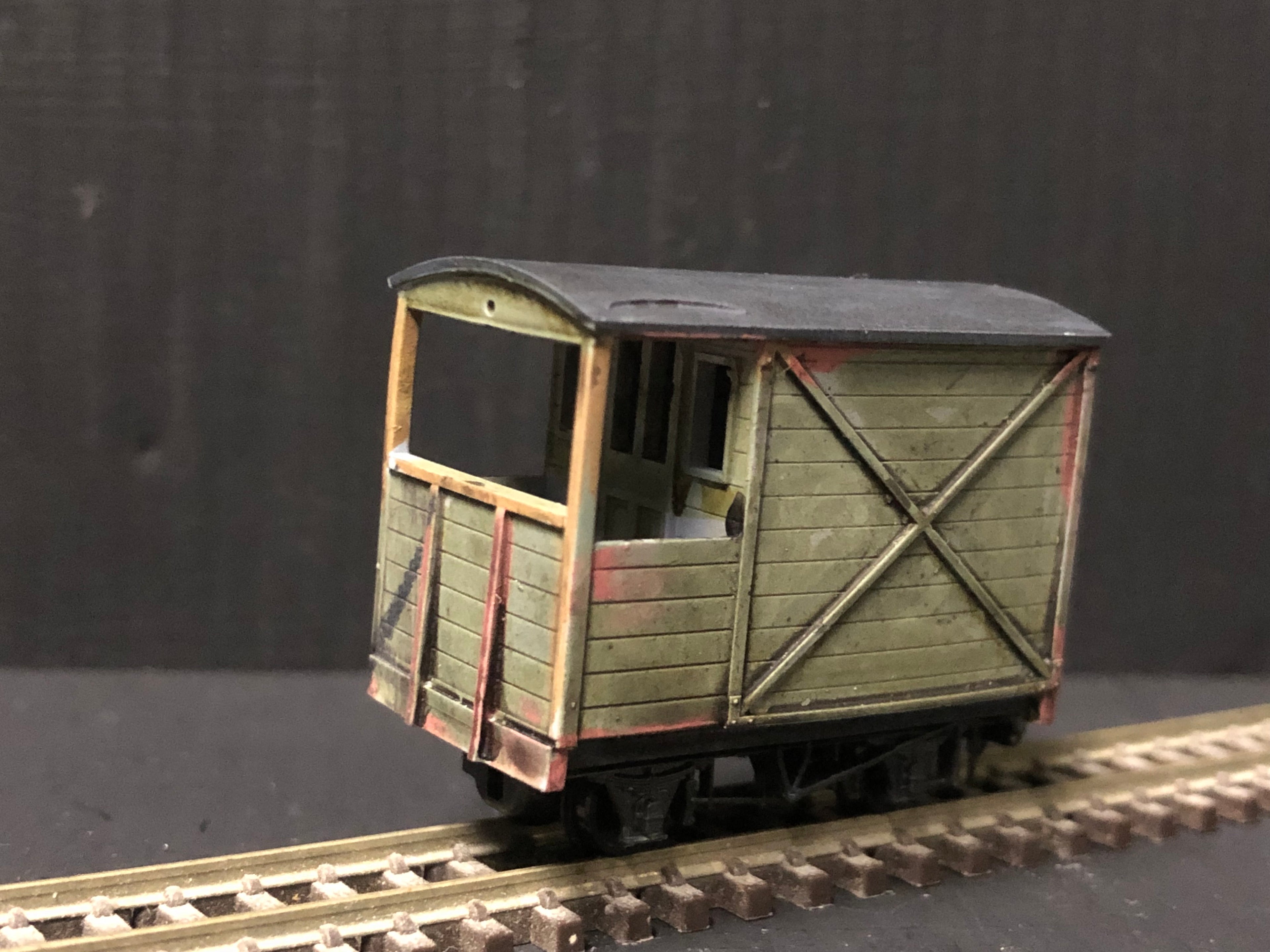 OO9 narrow gauge resin guards van body kit shown fitted to a Peco NR-121D 10ft wheelbase chassis