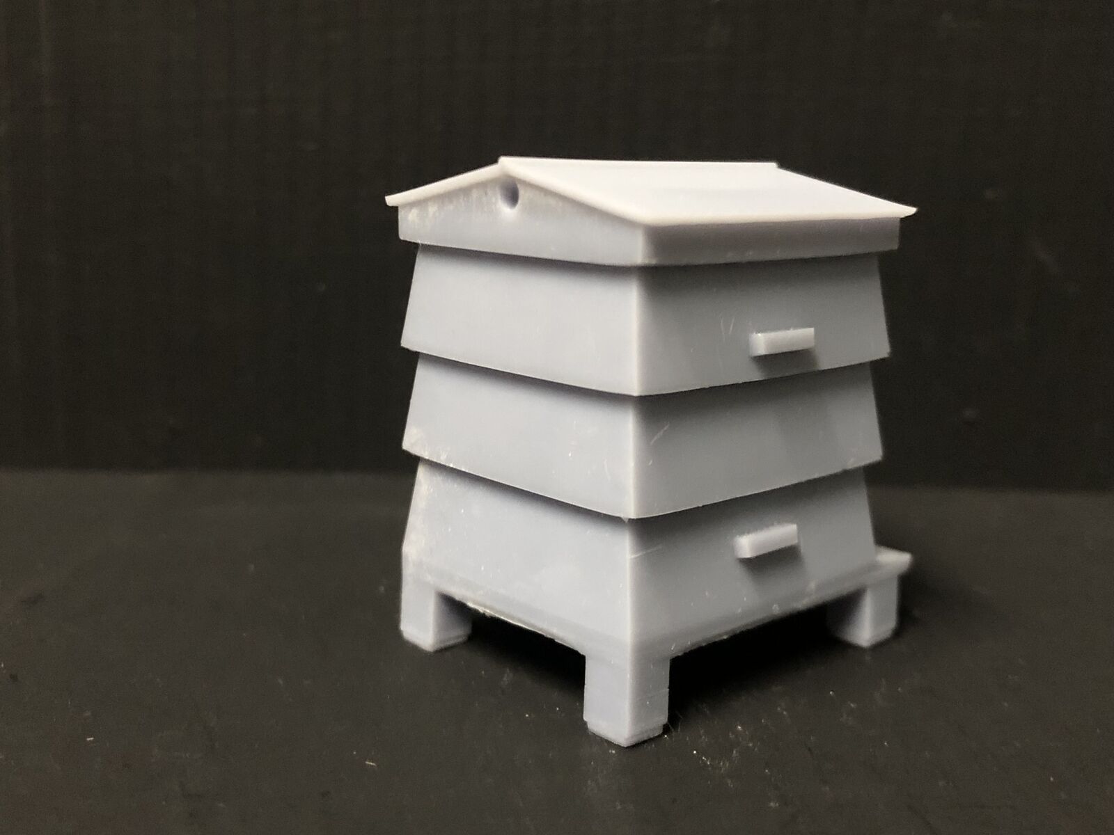 Unpainted GN15 G scale WBC beehive model with brood box and two supers for detailed railway or garden layout scenes