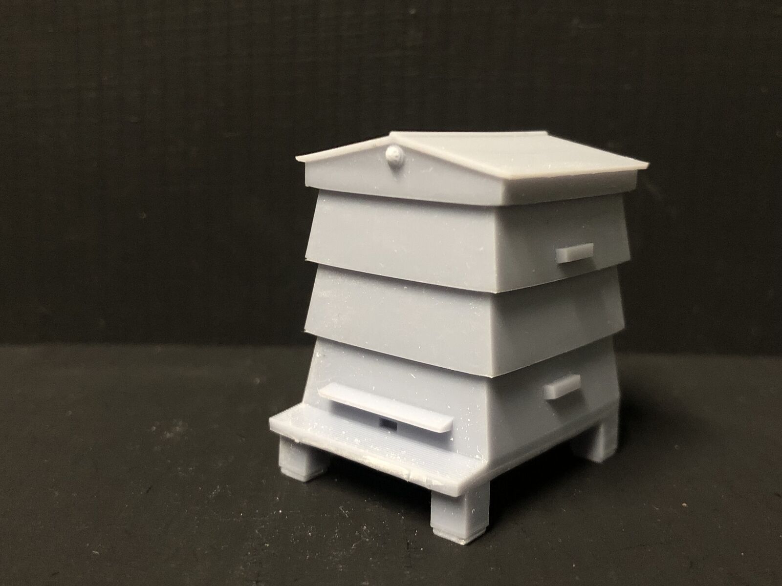 Unpainted GN15 G scale WBC beehive model with brood box and two supers for detailed railway or garden layout scenes