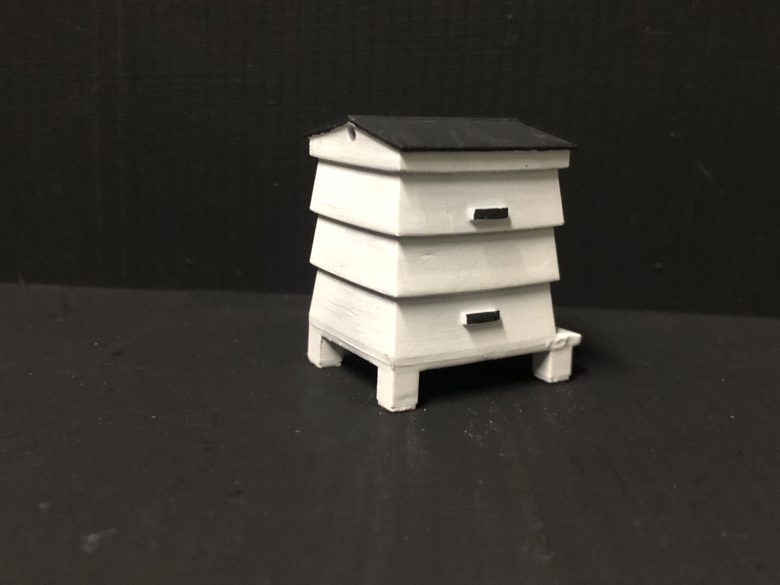 Unpainted GN15 G scale WBC beehive model with brood box and two supers for detailed railway or garden layout scenes