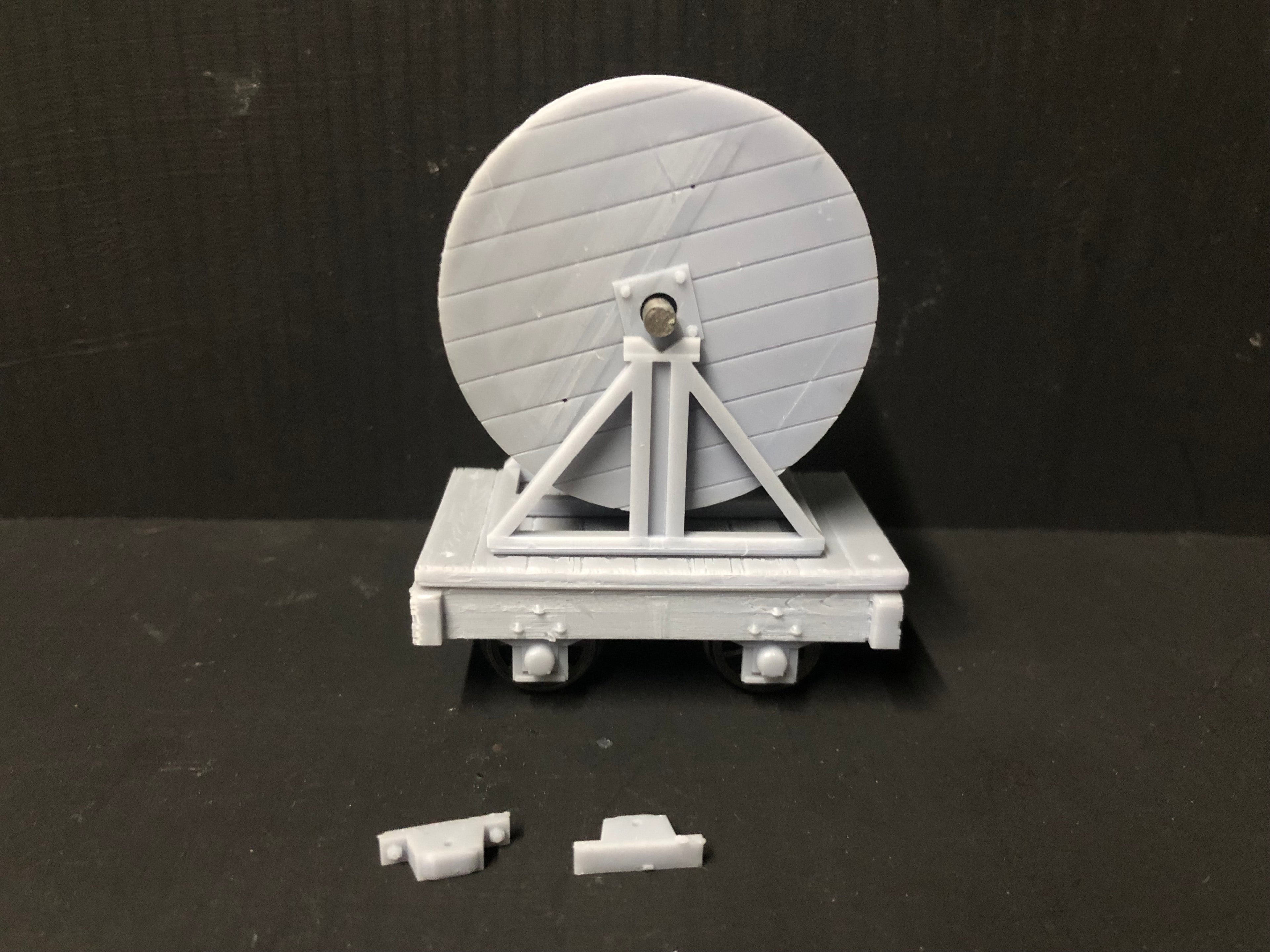 GN15 narrow gauge cable drum freight wagon resin kit with 12.5mm spoked wheels for 1:22.5 model railway layouts